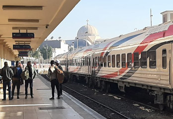 Egypt continues to limit tourists' financial transactions freedom.  