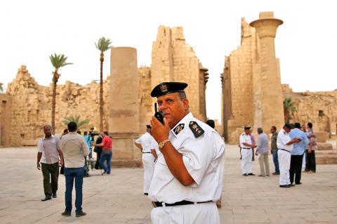 Tourists face a rude welcome from Egyptian police state